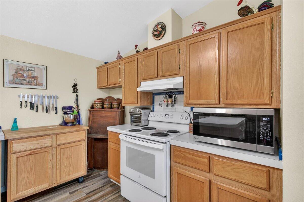 483 Wren Ridge Drive Eagle Point, OR 97524 - Photo 8 of 34 12-12