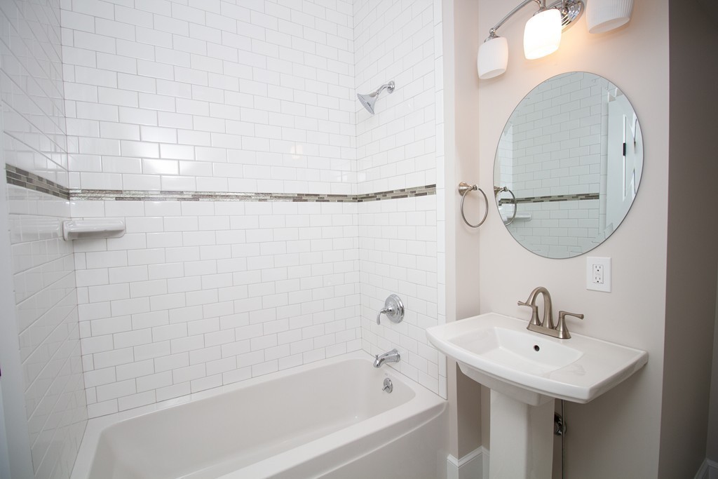 32 North Prospect Street, Unit 1 Amherst, MA 01002 - Photo 34 of 37 Gallery Image 34