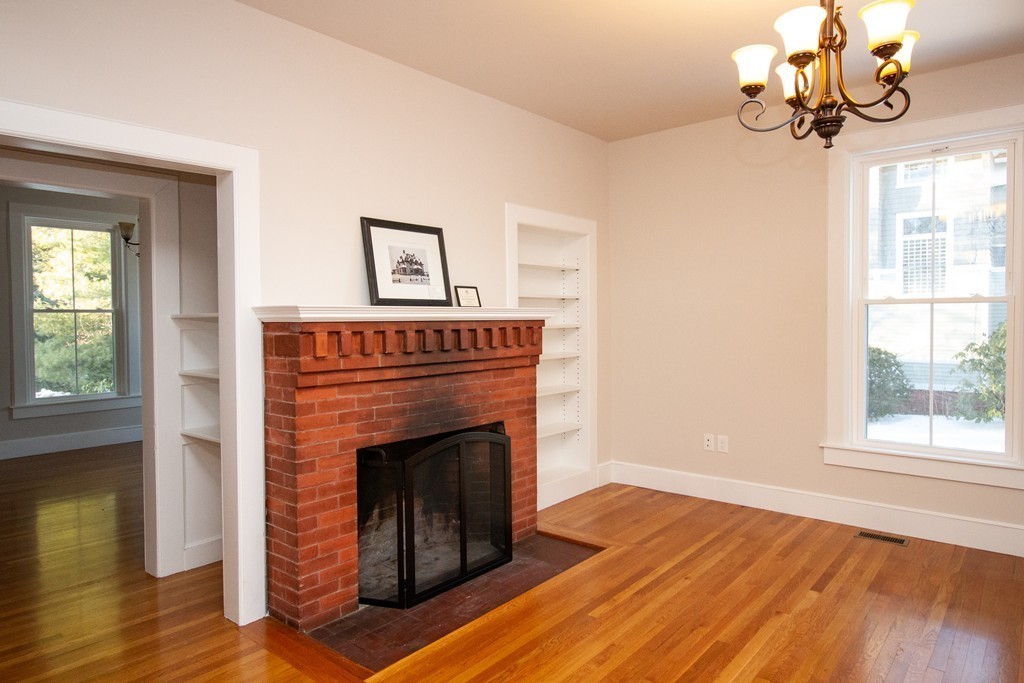 32 North Prospect Street, Unit 1 Amherst, MA 01002 - Photo 5 of 37 Gallery Image 5