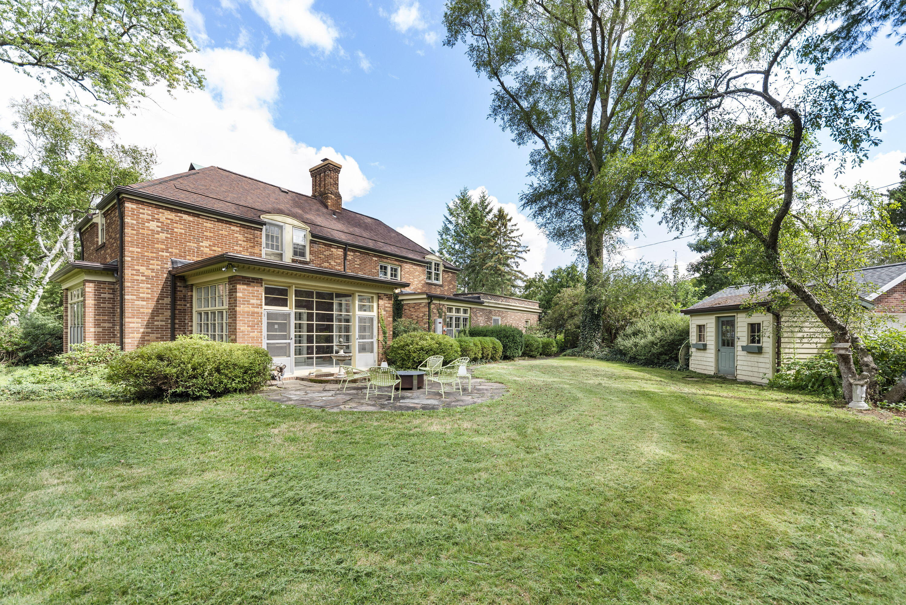 1565 Miami Road Benton Harbor, MI 49022 - Photo 35 of 37 3_DavidYeeDDP_3821