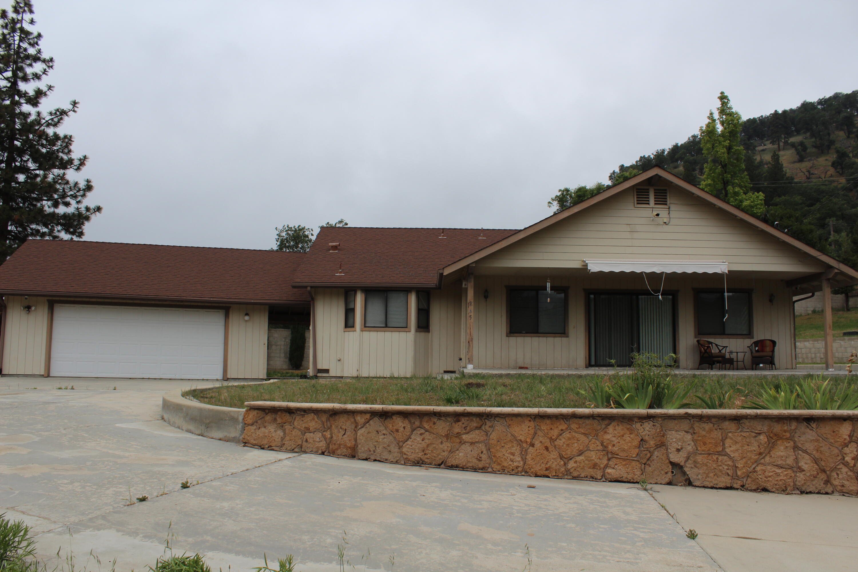 265 Pierpoint Drive Springville, CA 93265 - Photo 27 of 49 IMG_9345