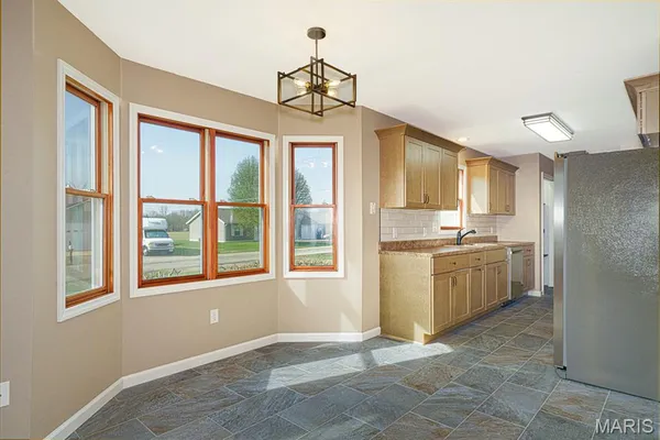 $285,000 | 631 St David Street, St. James, MO 65559