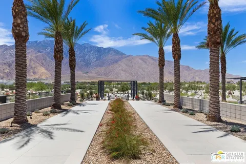 $845,999 | 825 Fountain Drive, Palm Springs, CA 92262