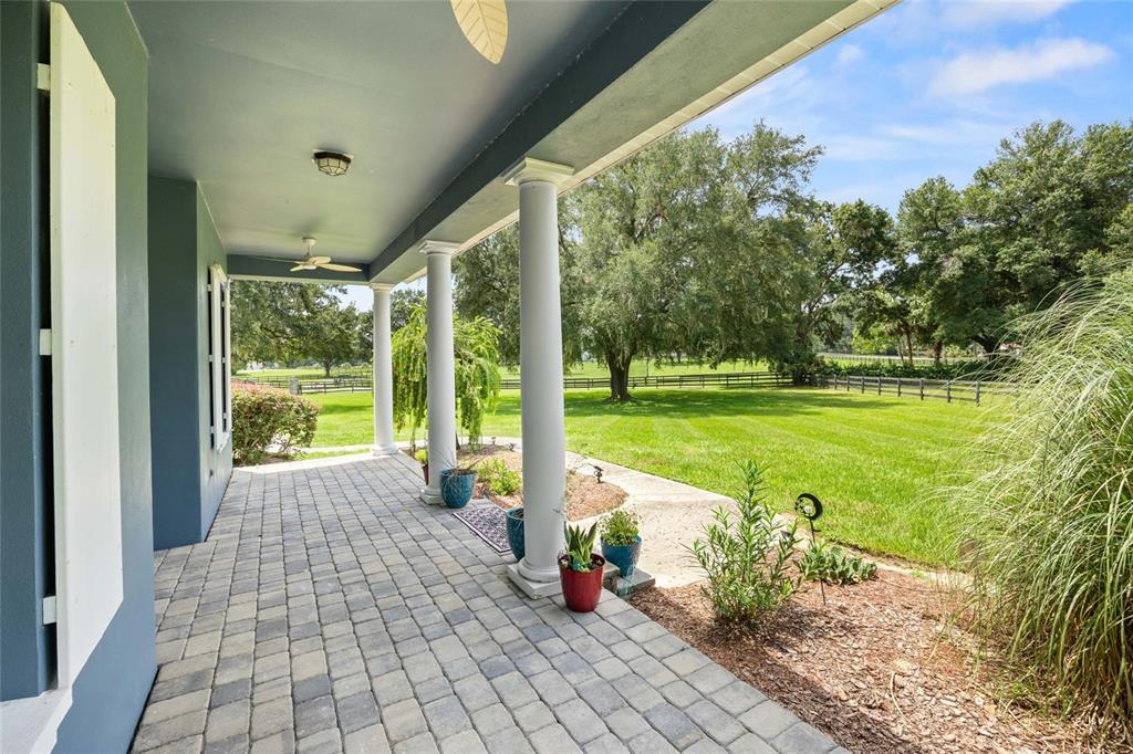 25 Southeast 69th Place Ocala, FL 34480 - Photo 4 of 52