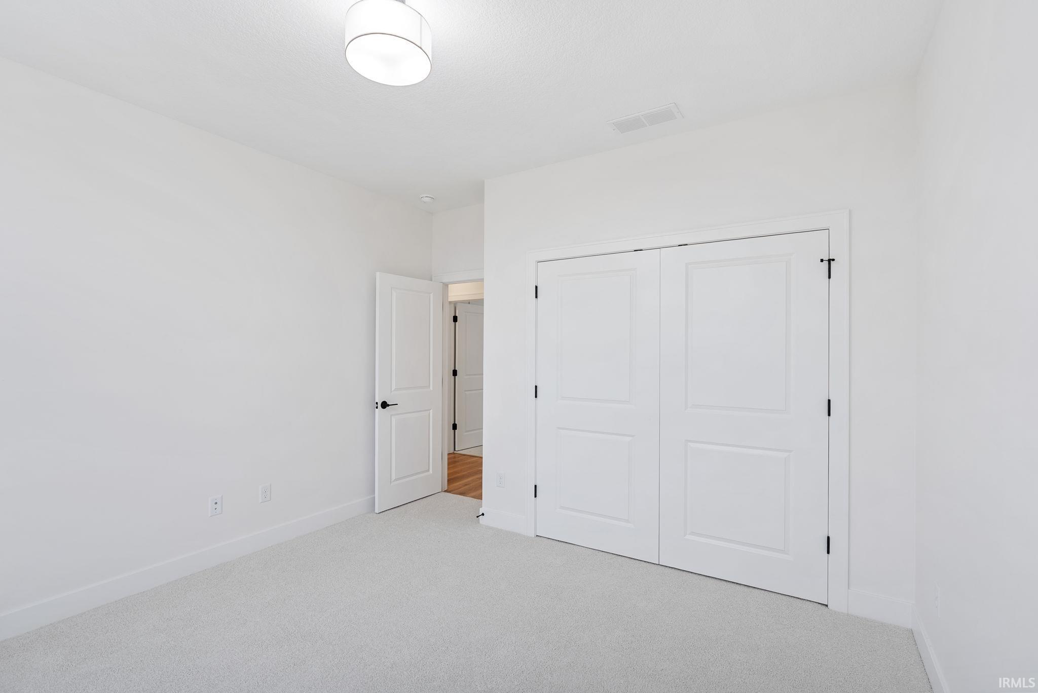 2818 Mellow Court Fort Wayne, IN 46818 - Photo 14 of 31