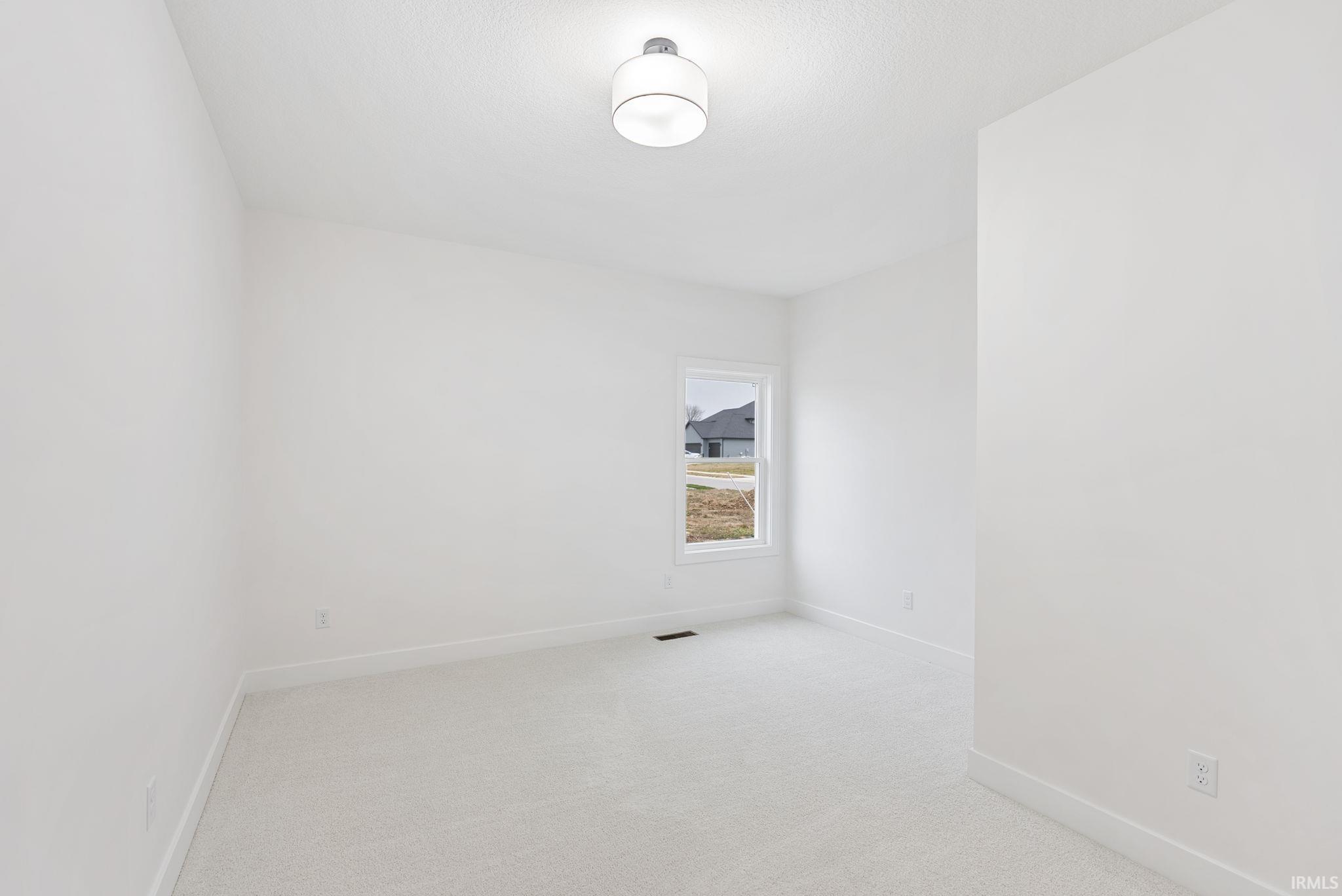 2818 Mellow Court Fort Wayne, IN 46818 - Photo 15 of 31