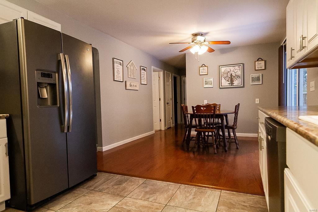1434 Seiler Road Alton, IL 62002 - Photo 14 of 31 Gallery Image 14