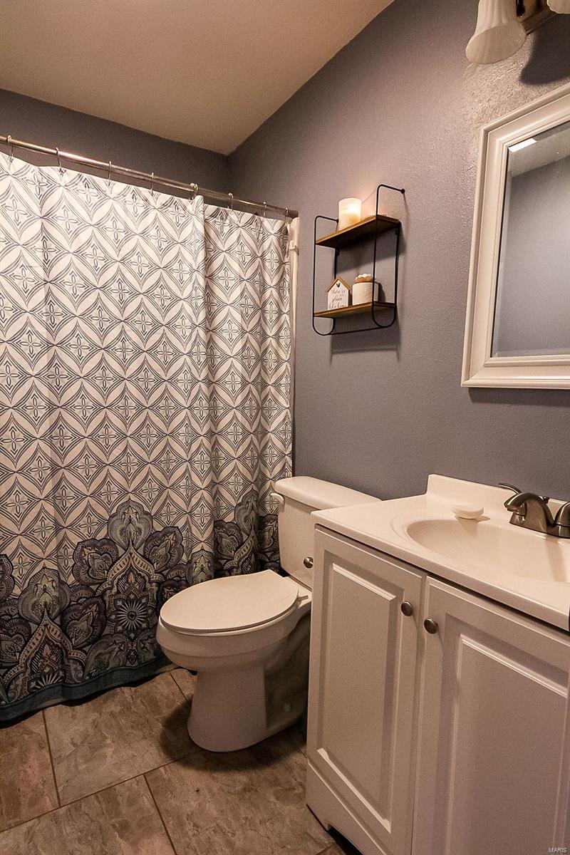 1434 Seiler Road Alton, IL 62002 - Photo 18 of 31 Gallery Image 18