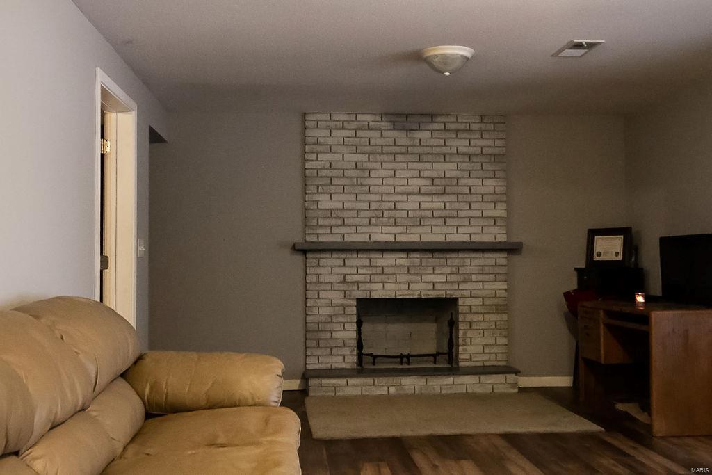 1434 Seiler Road Alton, IL 62002 - Photo 23 of 31 Gallery Image 23