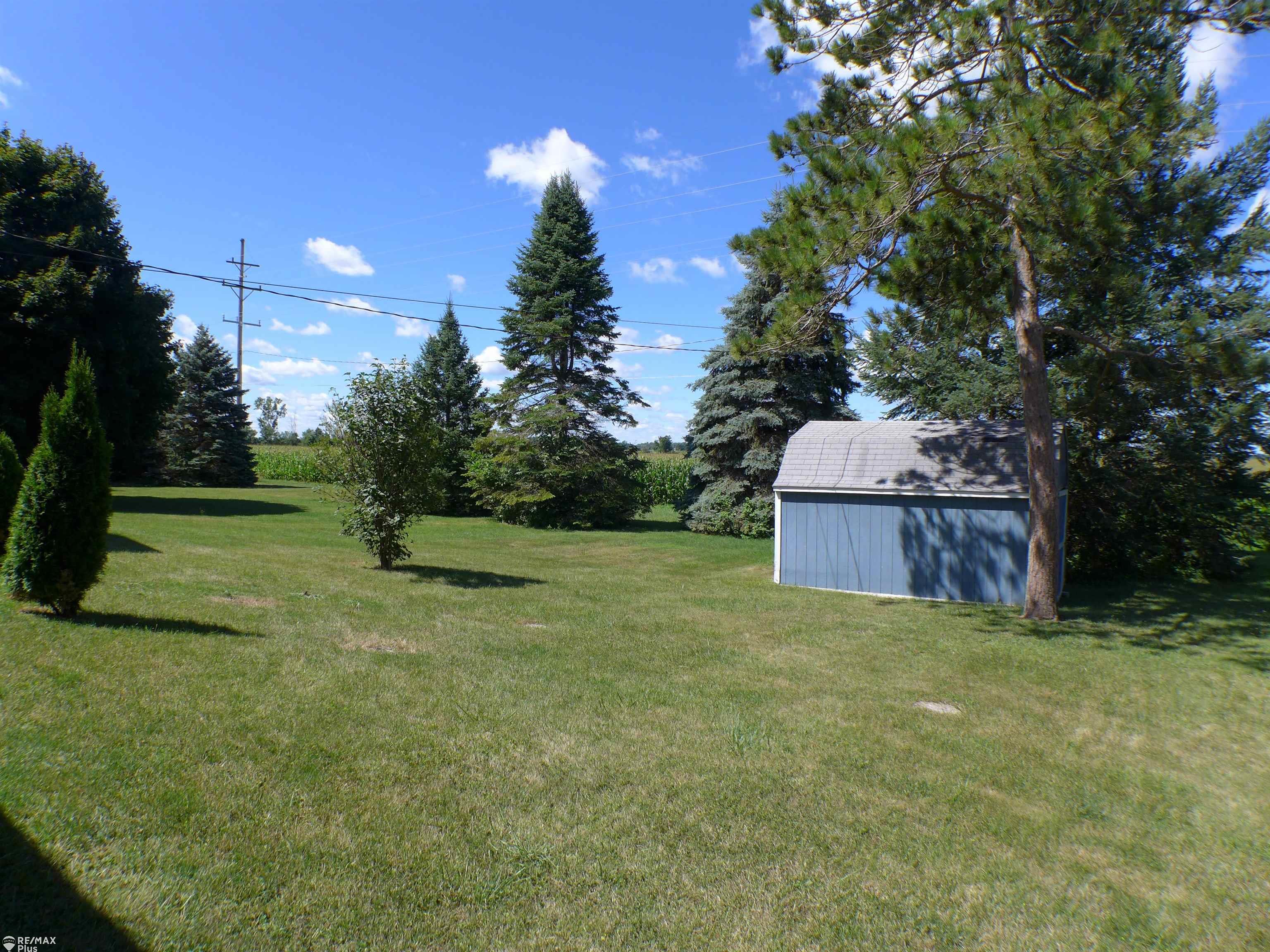 4826 Cottrell Road Vassar, MI 48768 - Photo 22 of 24 50084829-21.JPG