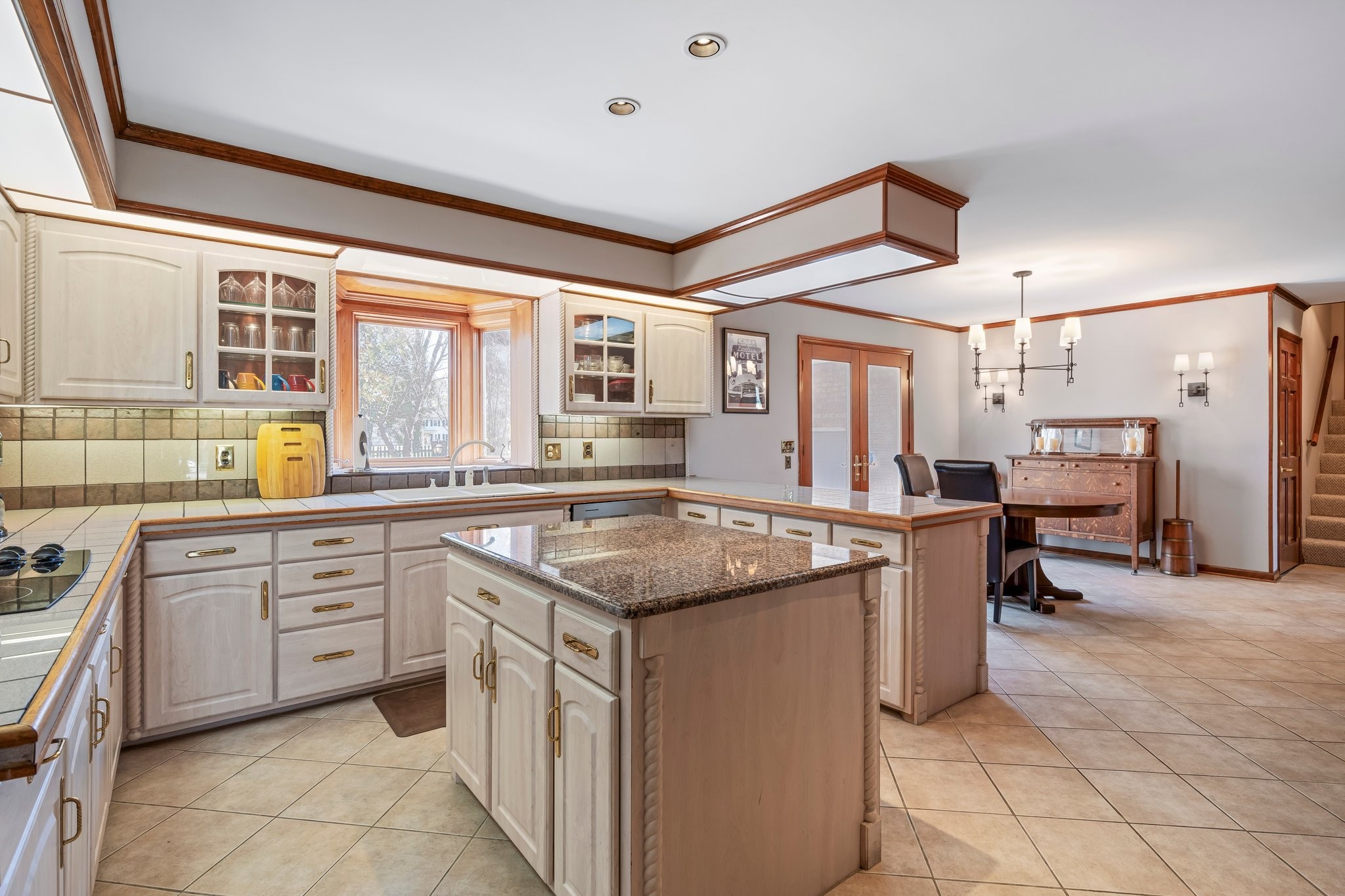 6375 Chickering Circle Nashville, TN 37215 - Photo 24 of 59 a kitchen with stainless steel appliances granite countertop a stove a sink and a refrigerator