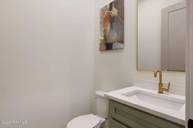 $267,500 | 315 Sandstone Avenue, Unit 205, Scott, LA 70583