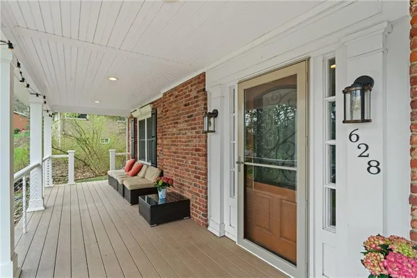 $485,000 | 628 Westland Drive, Gibsonia, PA 15044