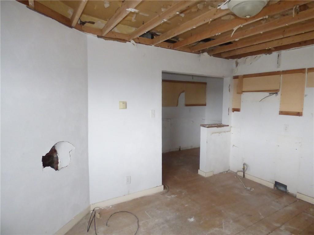 1021 Rue Grande Vue Street Pittsburgh, PA 15220 - Photo 9 of 22 a view of a storage & utility room