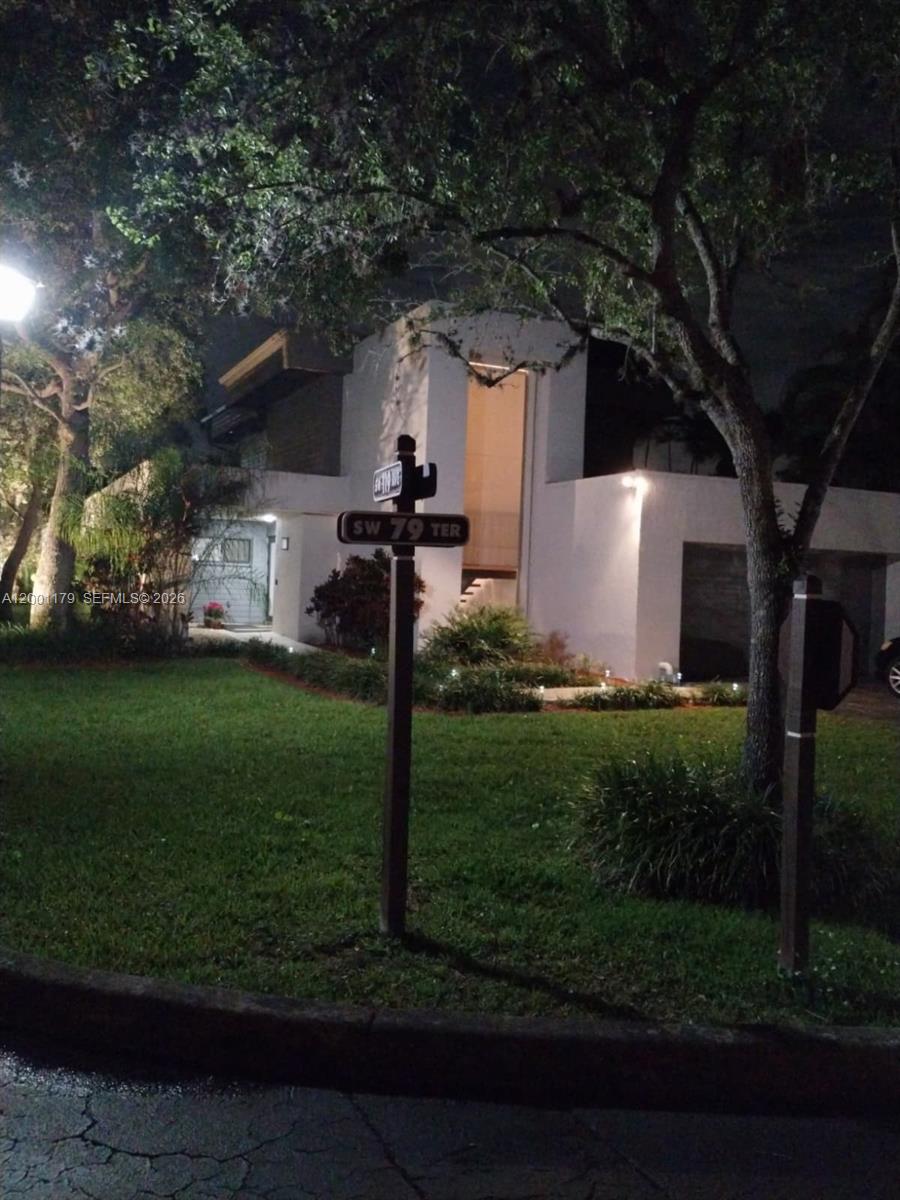 11843 Southwest 79th Terrace Miami, FL 33183 - Photo 1 of 36