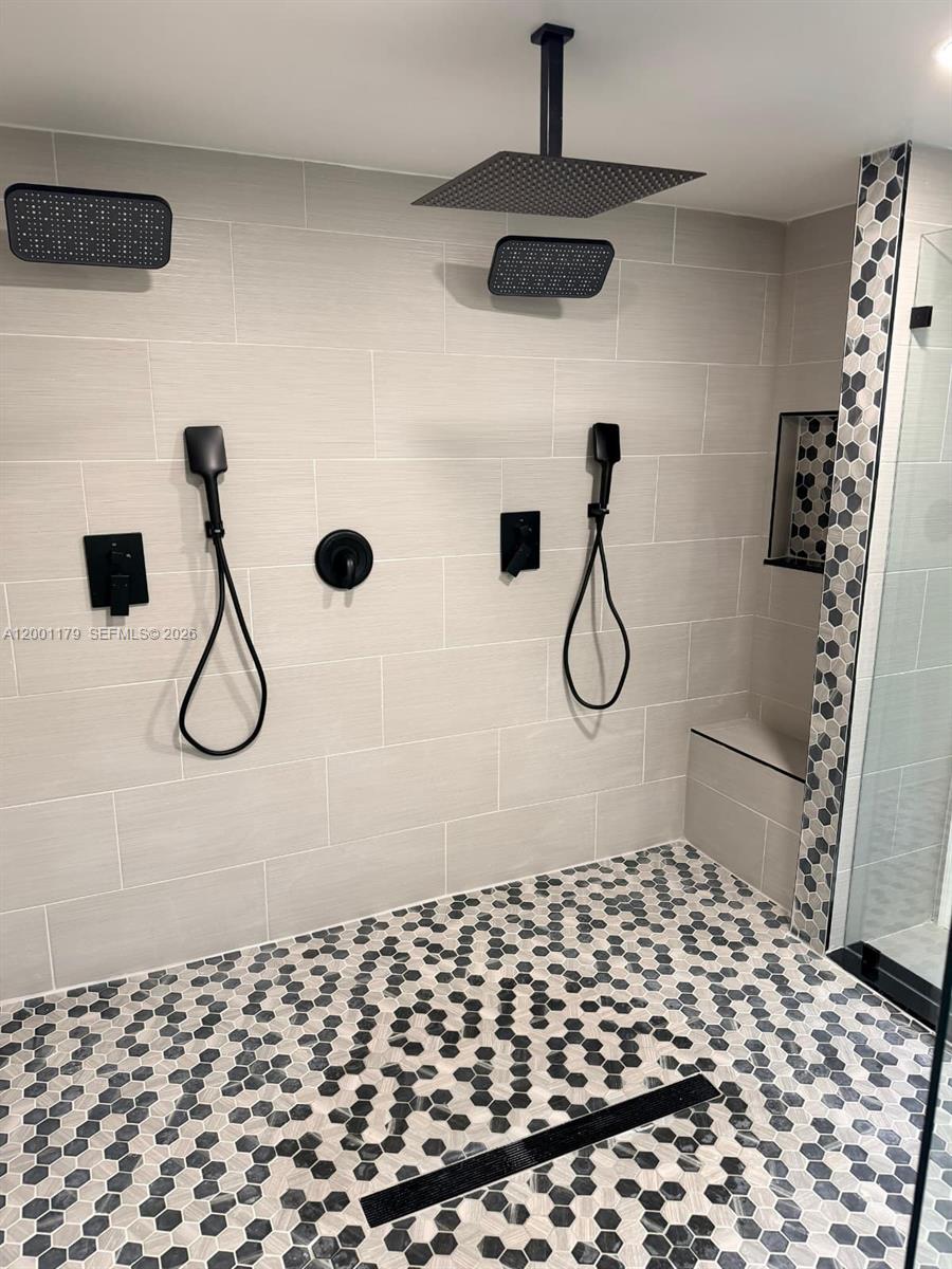 11843 Southwest 79th Terrace Miami, FL 33183 - Photo 12 of 36 Master shower with dual shower heads and center shower