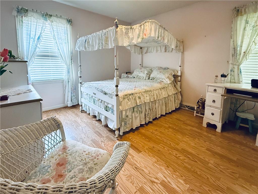 217 Cherokee Circle Cedartown, GA 30125 - Photo 14 of 25 a bedroom with a bed and a table