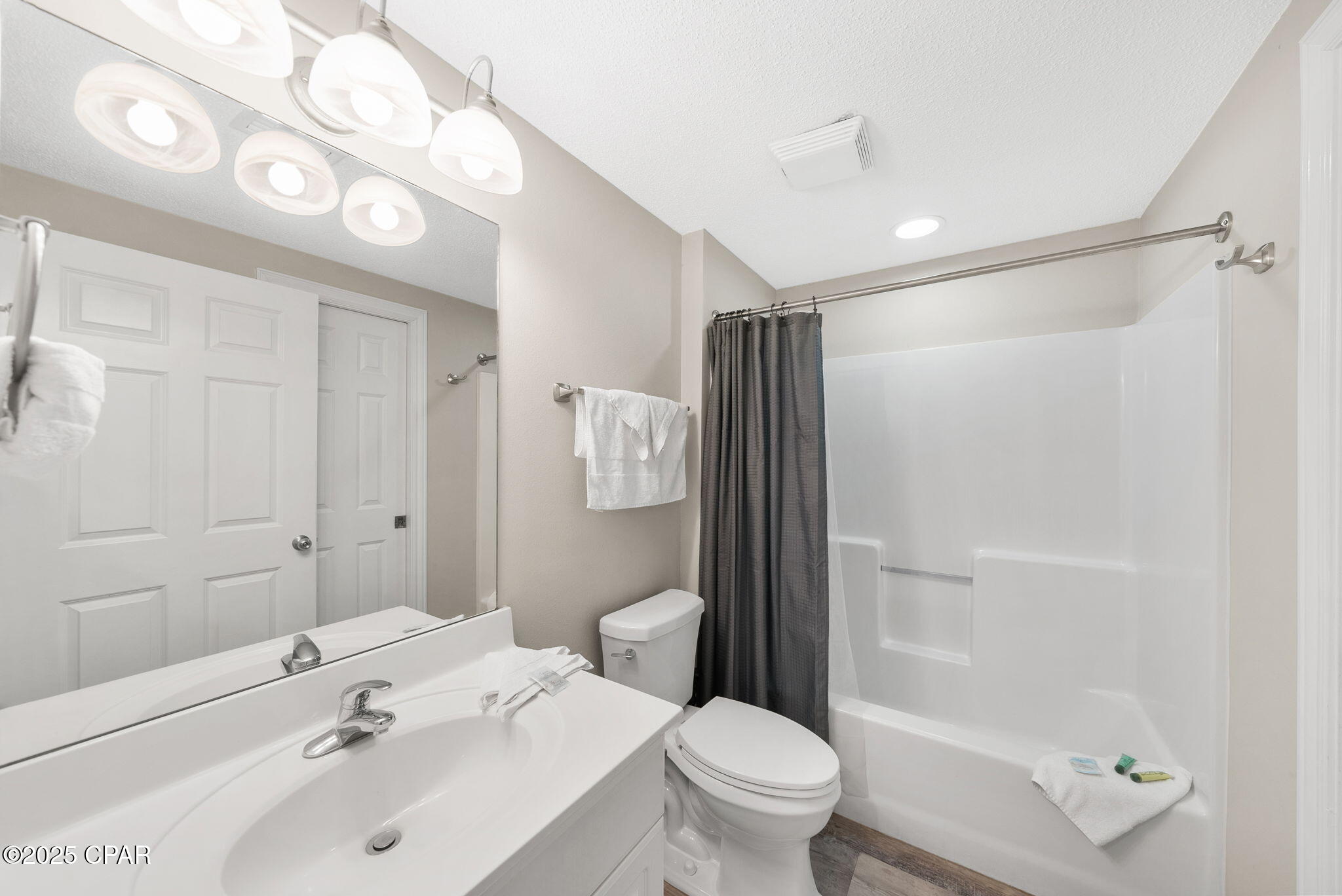 10811 Front Beach Road, Unit 1503 Panama City Beach, FL 32408 - Photo 18 of 28