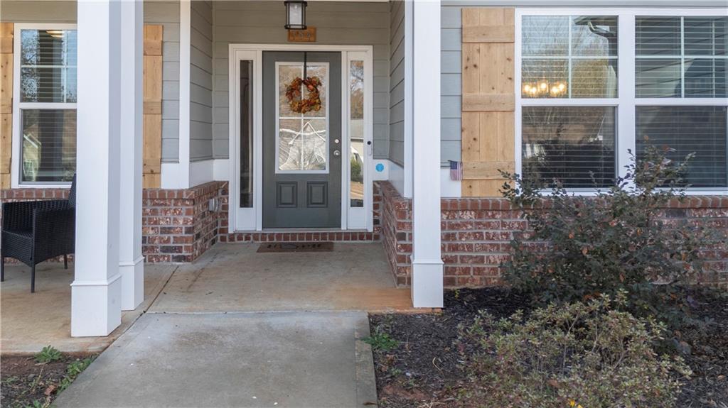 184 Ashford Lane Commerce, GA 30529 - Photo 48 of 49 a view of entryway