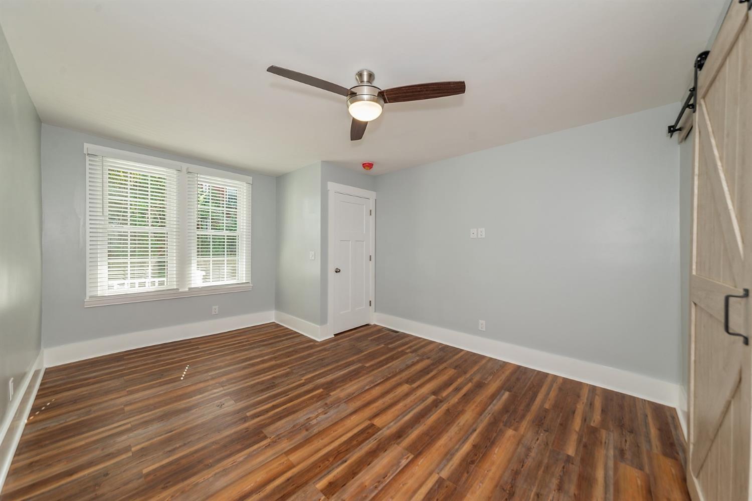 B Madison Road Cincinnati, OH 45227 - Photo 17 of 24