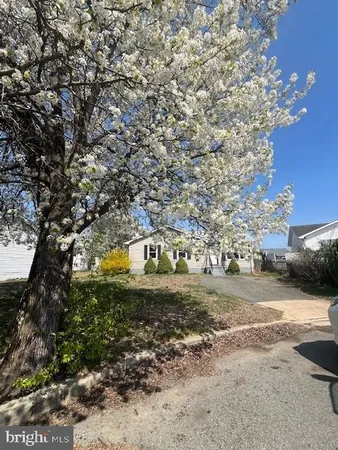 $1,900 | 21346 Village Court, Great Mills, MD 20634