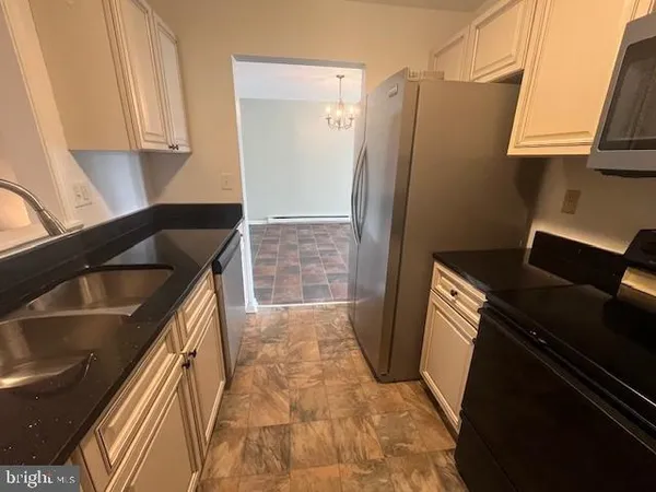 $1,900 | 21346 Village Court, Great Mills, MD 20634