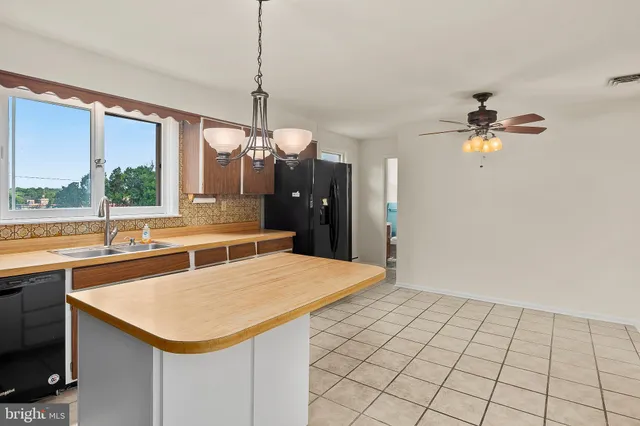 $579,000 | 2992 Normandy Drive, Ellicott City, MD 21043