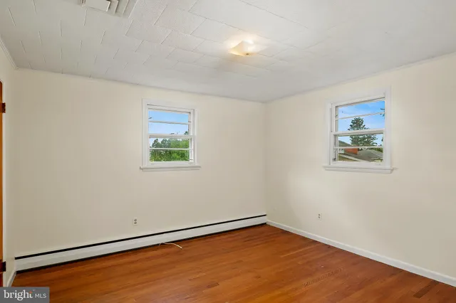 $579,000 | 2992 Normandy Drive, Ellicott City, MD 21043