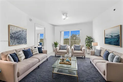 $249,999 | 2475 Northwest 16th St Road, Unit 601, Miami, FL 33125