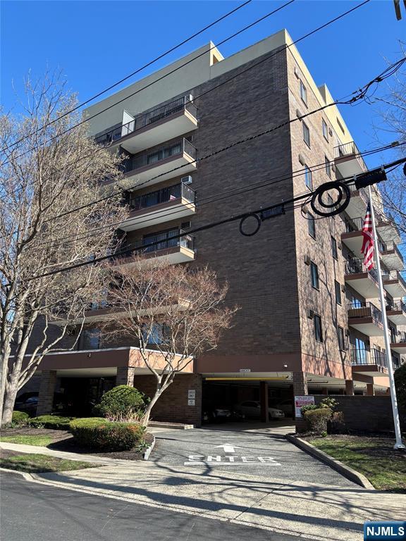 140 Euclid Avenue, Unit 1G Hackensack, NJ 07601 - Photo 2 of 19