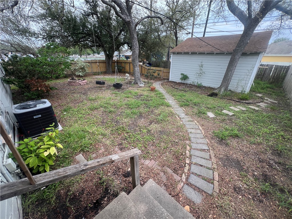 701 Anderson Street Corpus Christi, TX 78411 - Photo 9 of 10 a view of a house with a yard