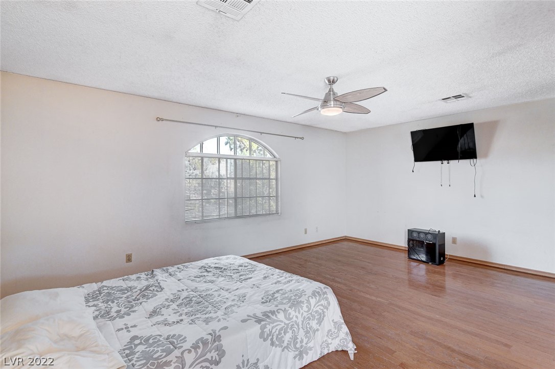 1470 Flintrock Road Henderson, NV 89014 - Photo 13 of 22
