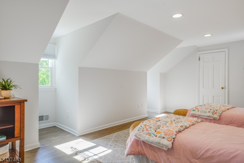 111 Westminster Road Chatham, NJ 07928 - Photo 25 of 42
