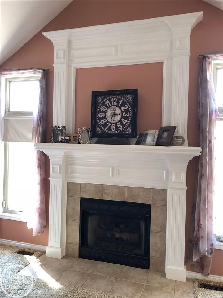 49313 Monte Road New Baltimore, MI 48047 - Photo 5 of 24 31359306-4.JPG