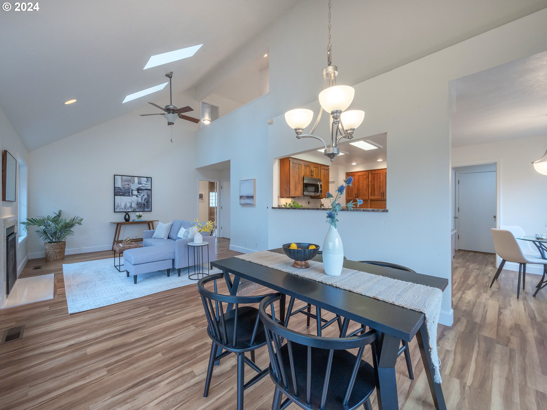 842 Raintree Way Springfield, OR 97477 - Photo 17 of 48 Gallery Image 17