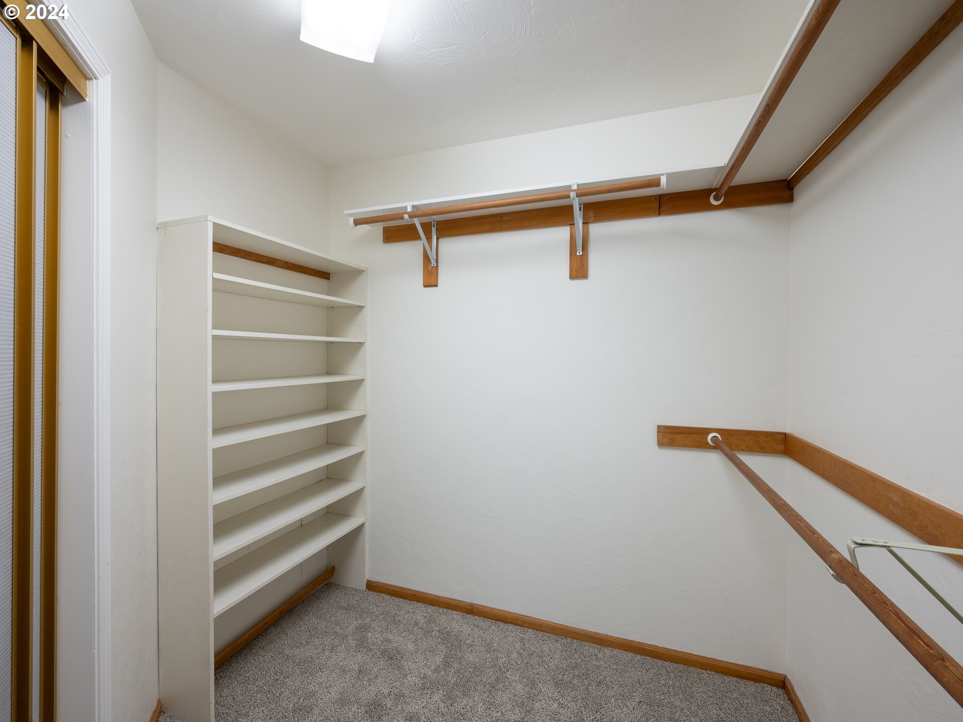 842 Raintree Way Springfield, OR 97477 - Photo 28 of 48 Bedroom, Primary