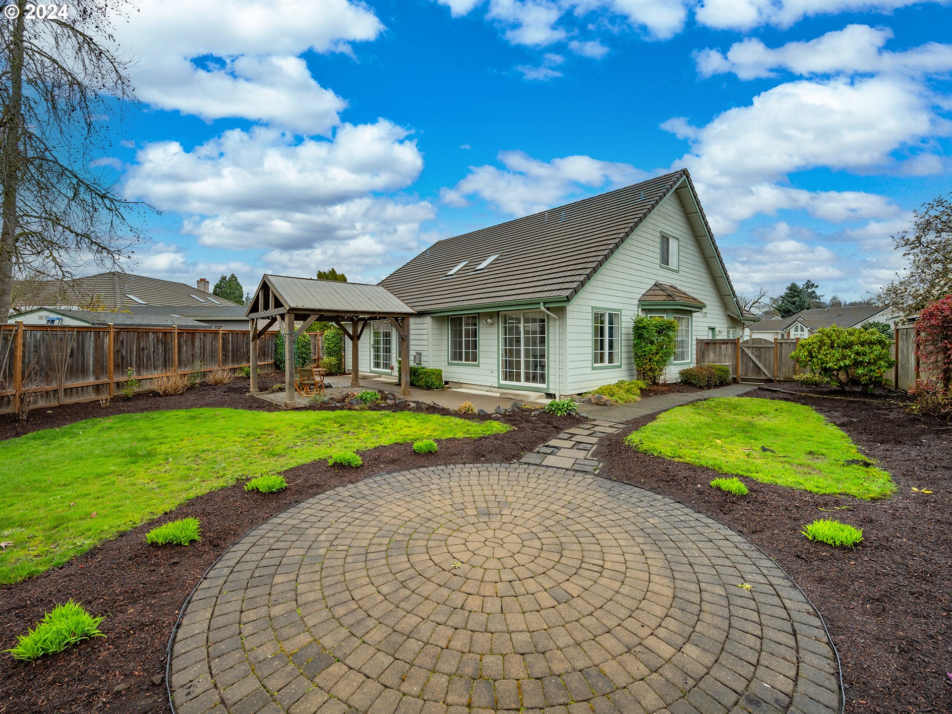 842 Raintree Way Springfield, OR 97477 - Photo 46 of 48 Gallery Image 46