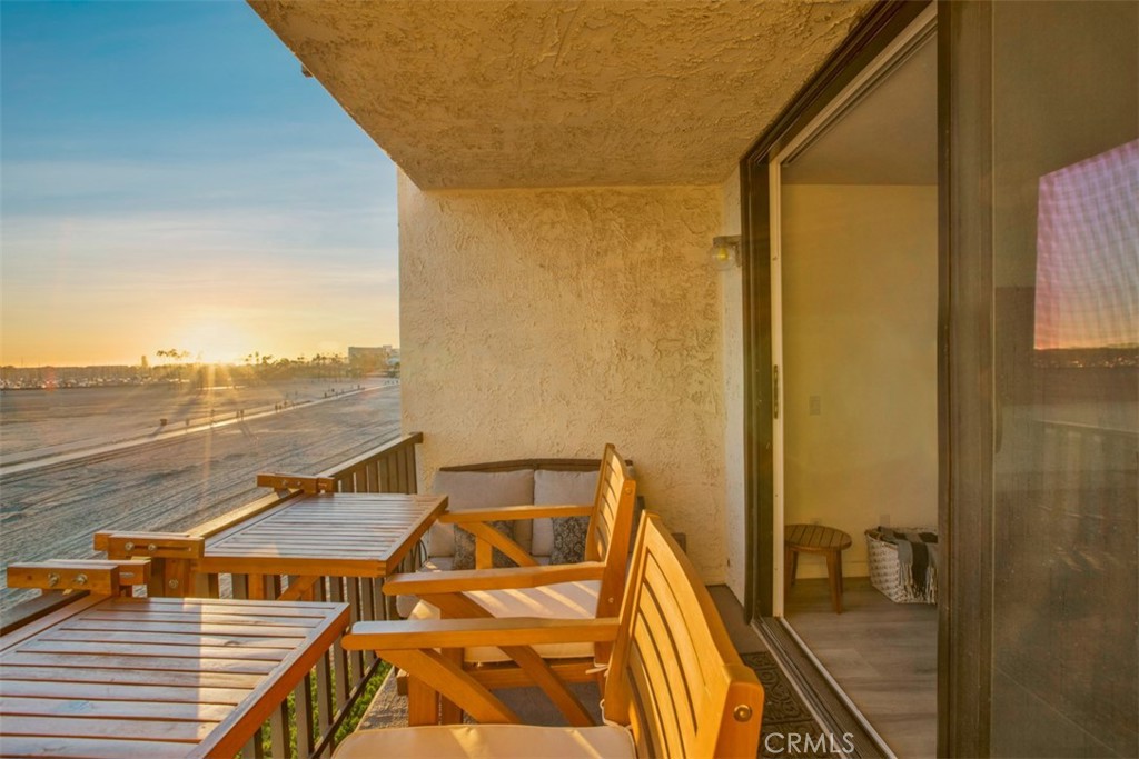 1140 East Ocean Boulevard, Unit 235 Long Beach, CA 90802 - Photo 16 of 45 a view of a balcony with an ocean view