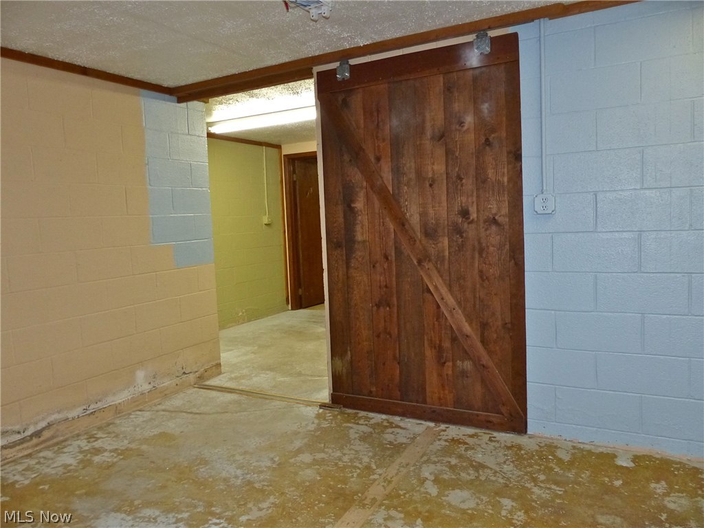 2880 County Line Road Madison, OH 44057 - Photo 24 of 35