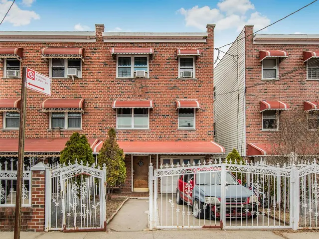 $899,000 | 3219 Lurting Avenue | Laconia