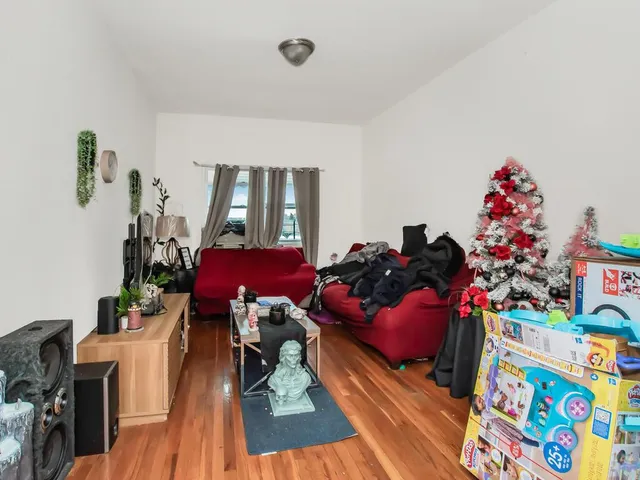 $899,000 | 3219 Lurting Avenue | Laconia