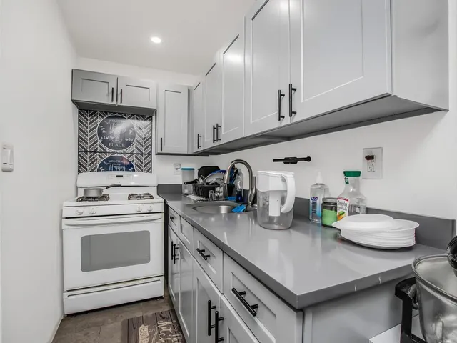 $899,000 | 3219 Lurting Avenue | Laconia