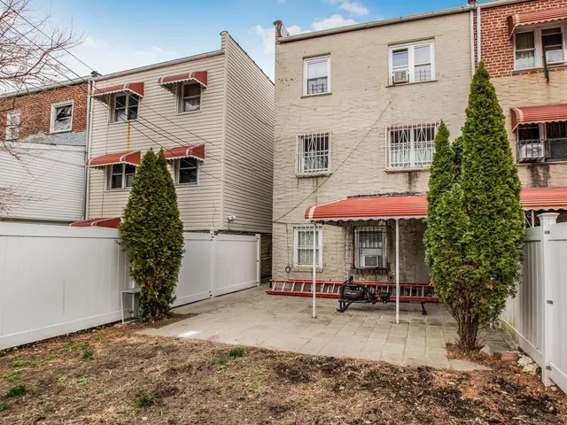 $899,000 | 3219 Lurting Avenue | Laconia