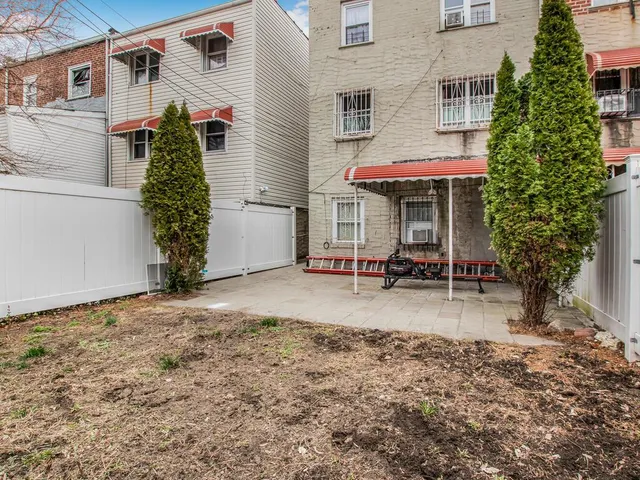 $899,000 | 3219 Lurting Avenue | Laconia