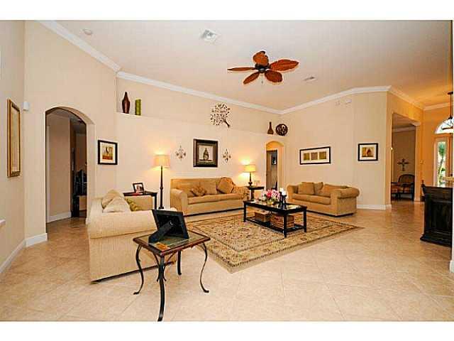2183 Southwest Panther Trace Stuart, FL 34997 - Photo 11 of 25 Gallery Image 11