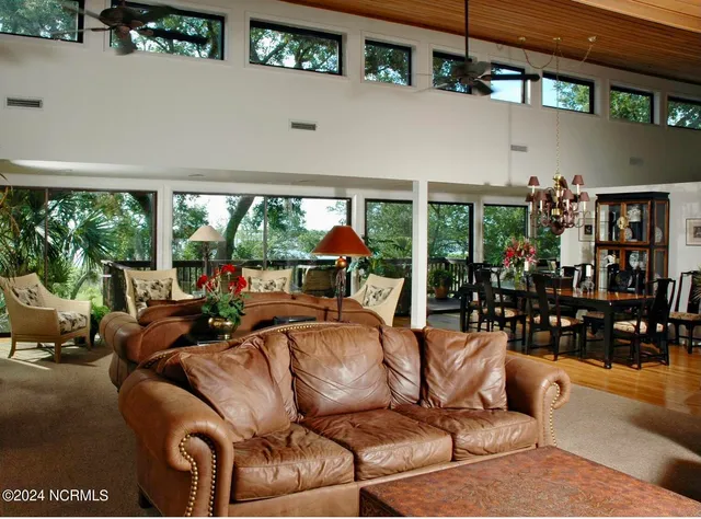 $10,900,000 | 7422 Sea Lilly Lane, Wilmington, NC 28409