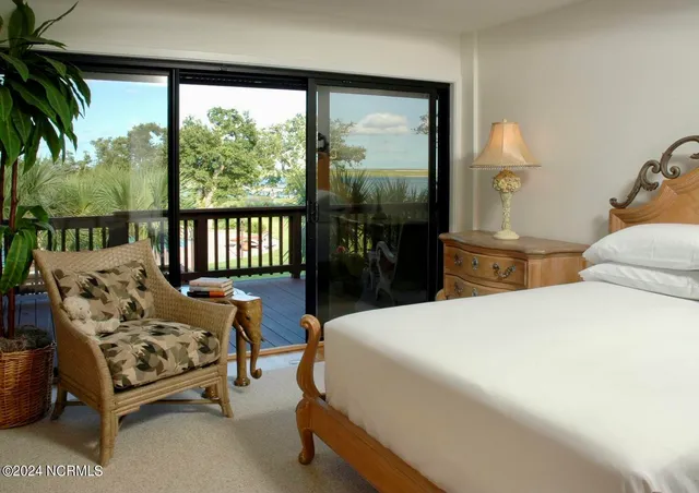 $10,900,000 | 7422 Sea Lilly Lane, Wilmington, NC 28409