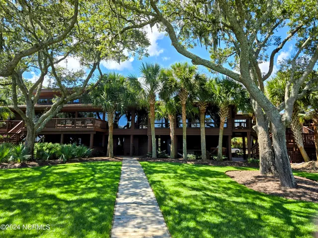 $10,900,000 | 7422 Sea Lilly Lane, Wilmington, NC 28409