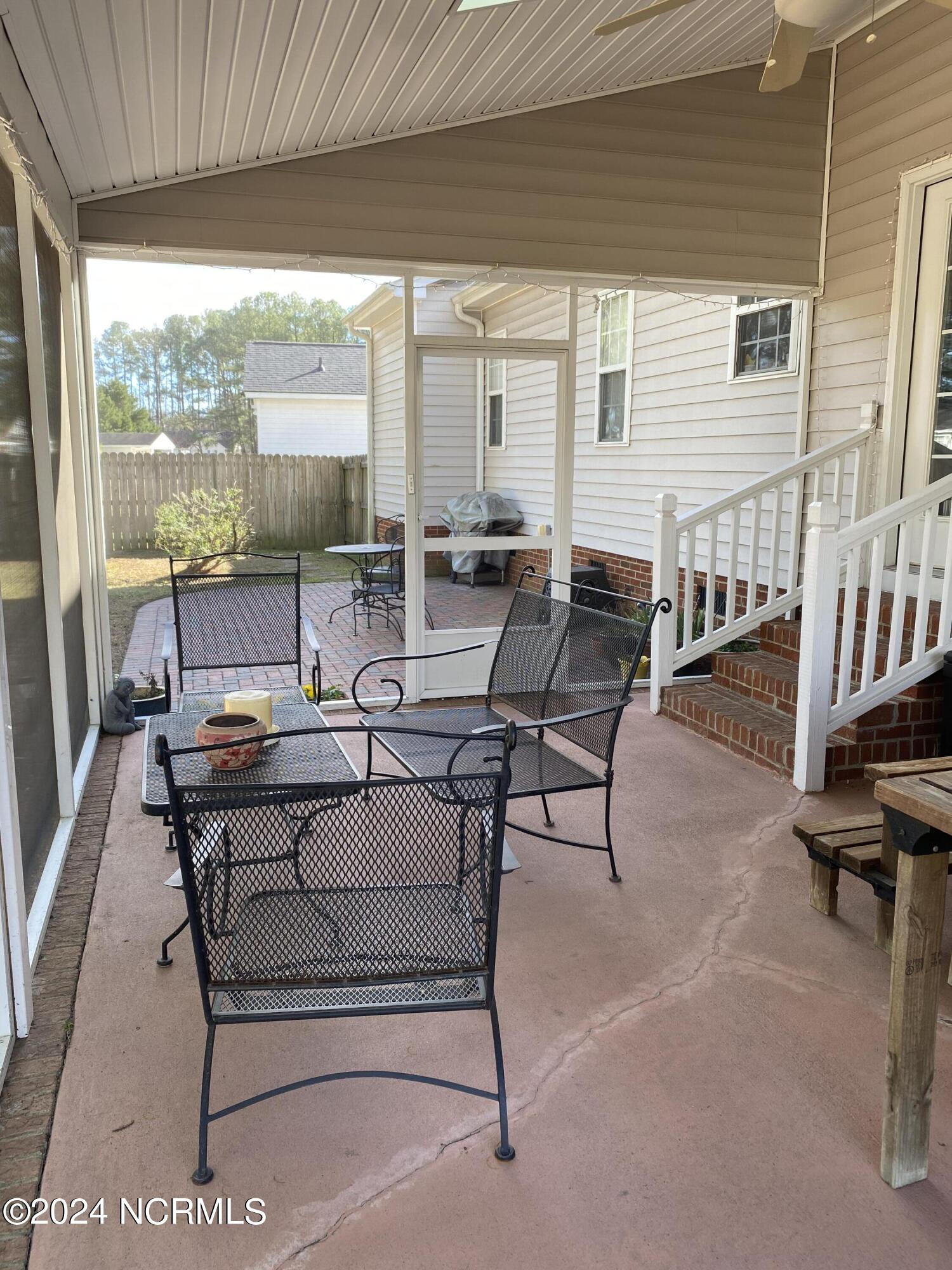 2906 Ridge Road Northwest Wilson, NC 27896 - Photo 28 of 40 27_Screened Porch