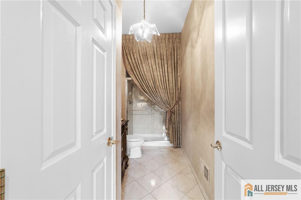 8 Tamarack Road Monroe Township, NJ 08831 - Photo 19 of 40 Gallery Image 19